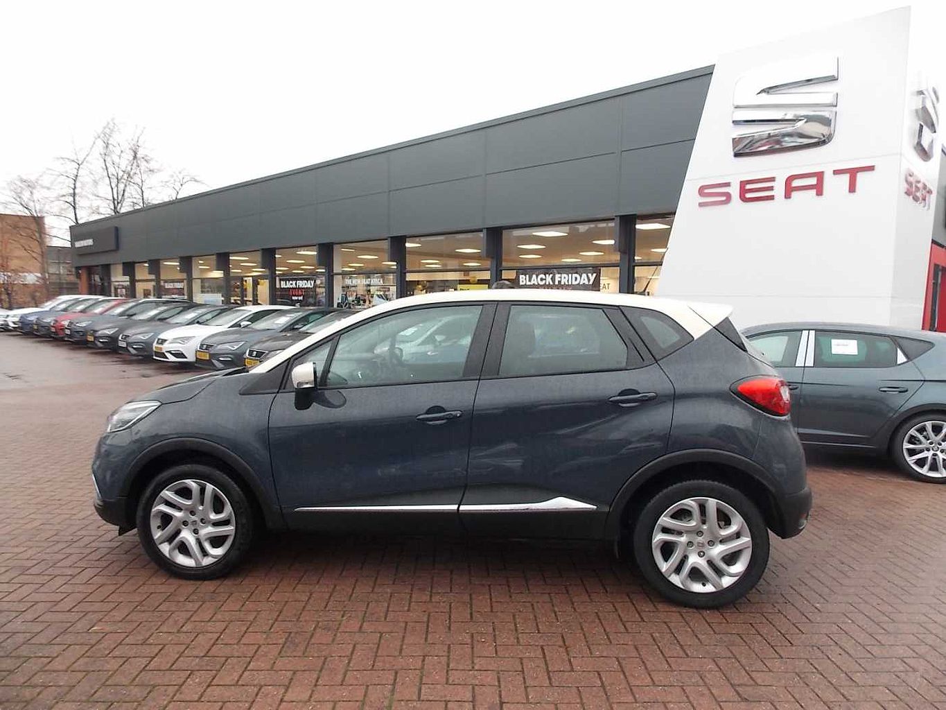 2015 Beige Renault Captur Crossover 0.9 TCe 90 Dynamique Nav ENERGY Stop/Start, Petrol, Manual