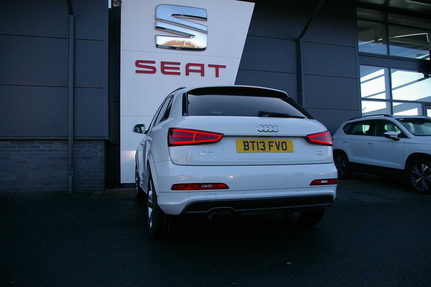 2013 White Audi Q3 2.0 TDI quattro, Diesel, Automatic