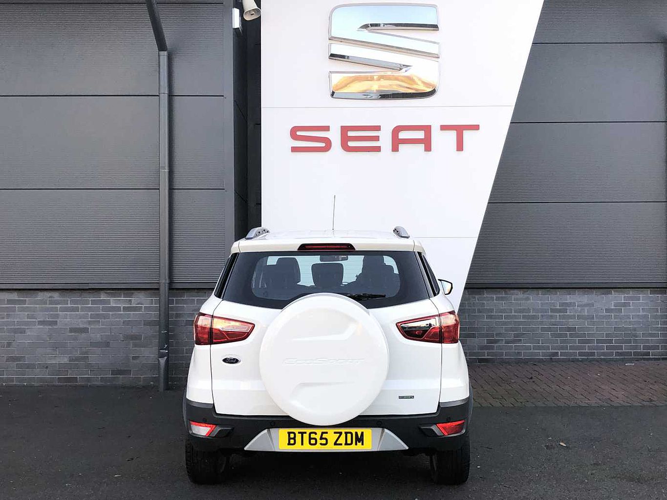 2016 White Ford EcoSport Hatchback 5-Door 1.0T, Petrol, Manual