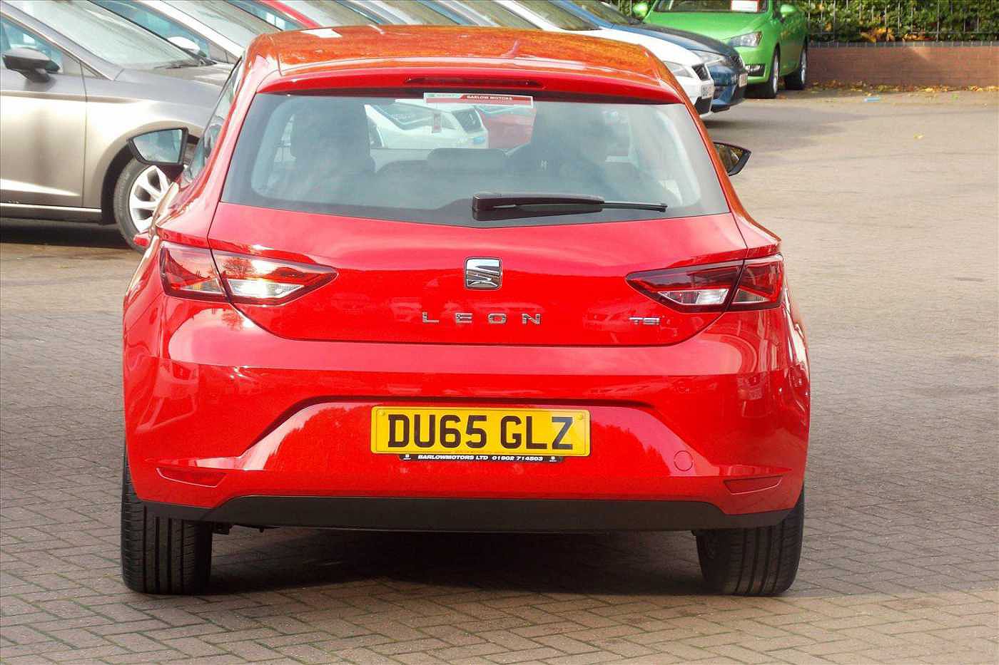2015 Emocion Red Seat Leon 3-Door/SC 1.2 TSI 110ps SE Stop/Start, Petrol, Manual