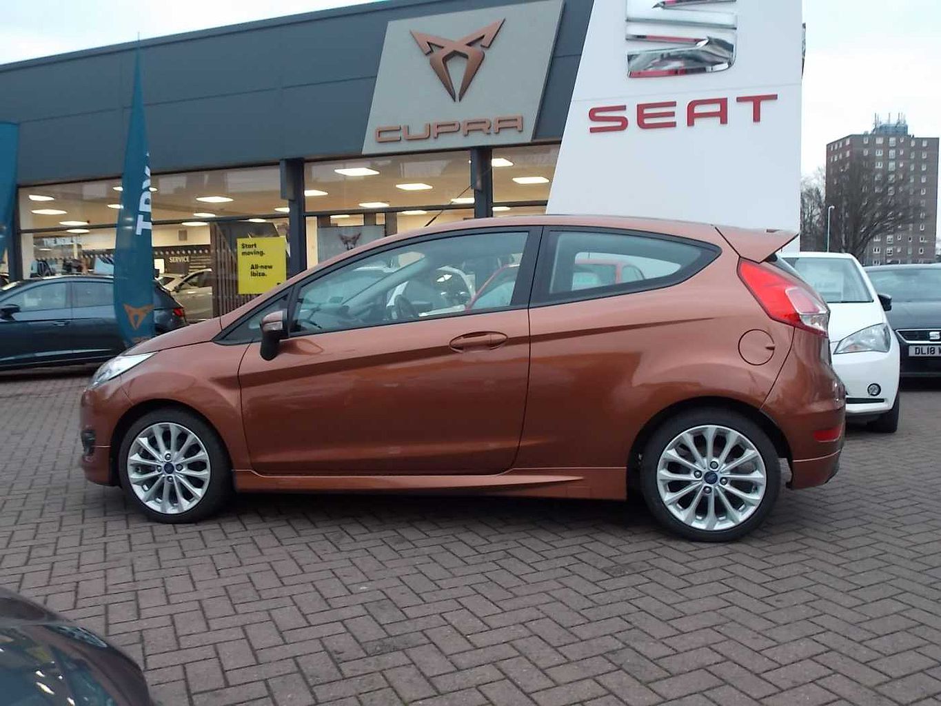 2013 Yellow Ford Fiesta Hatchback 3-Door 1.0 Zetec S EcoBoost, Petrol, Manual